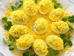 Eggs Mimosa with Artichoke Tapenade